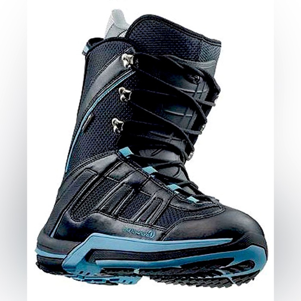 $275 Northwave Freedom linered snowboard boots kids youth 4-4.5-5-5.5 boy girls